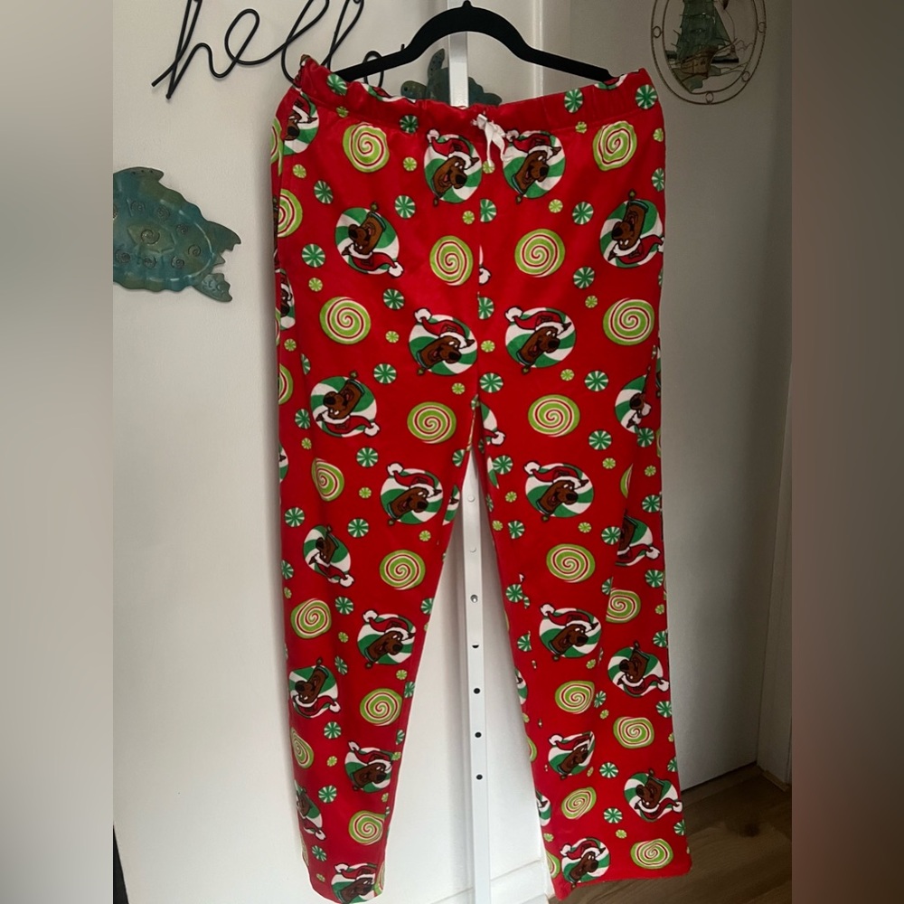 Scooby Doo Christmas Santa Hat Pajama Pants Men’s Size Medium New Without Tags